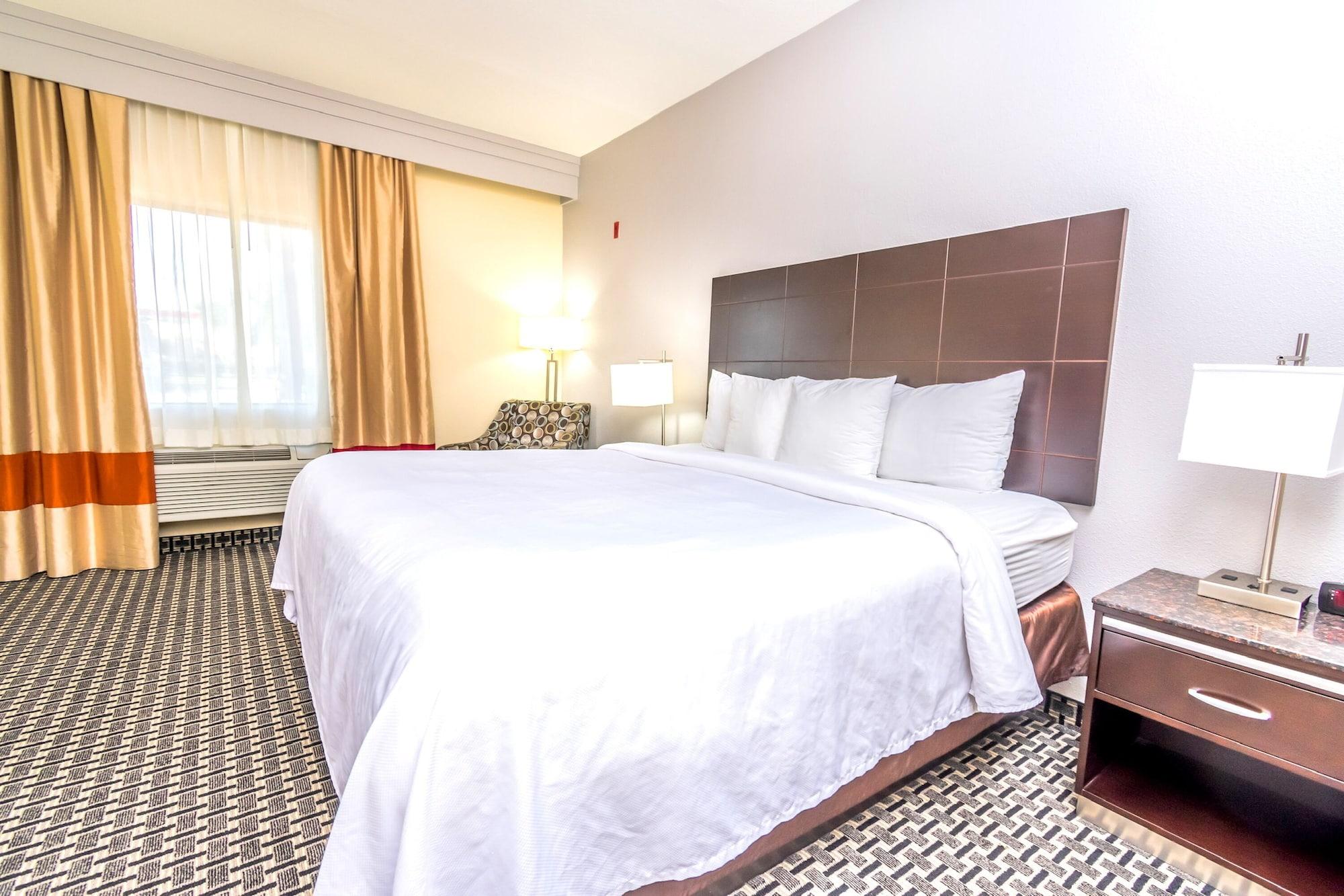 Econo Lodge Inn & Suites East Houston I-10 Eksteriør billede