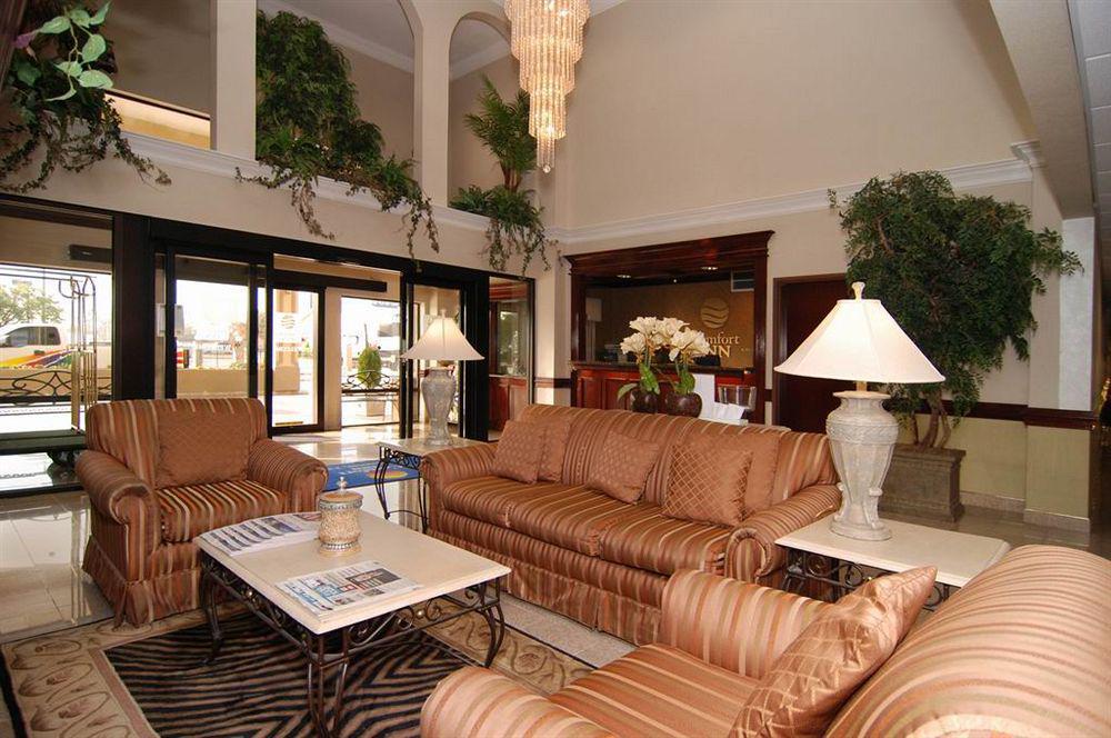 Econo Lodge Inn & Suites East Houston I-10 Eksteriør billede